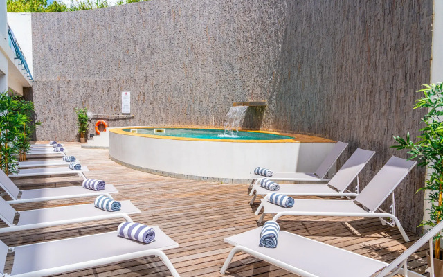 Villa Doris Suites