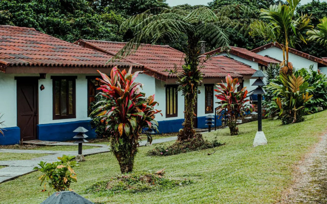 Villa Blanca Cloud Forest Hotel + Retreat