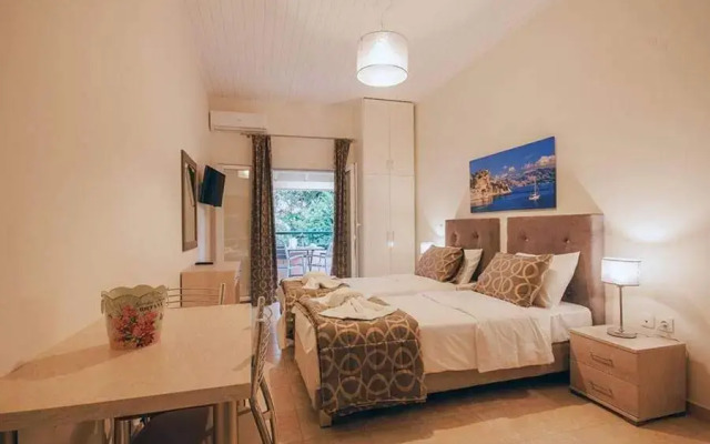 Bella De Lux Apts
