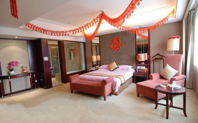 Rose Garden Hotel