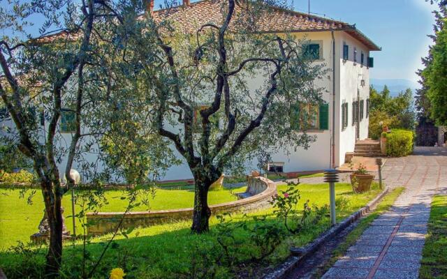 Agriturismo Villa Godenano - Pool & Restaurant