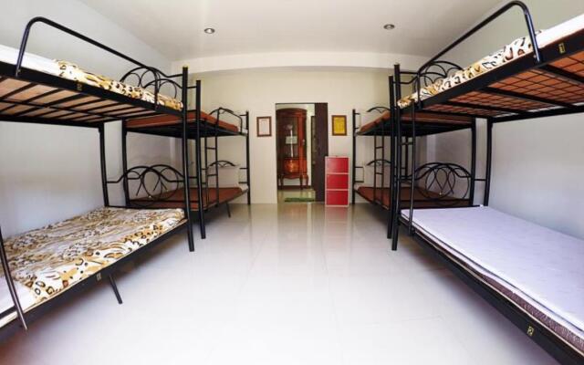 DD Guesthouse & Backpacker