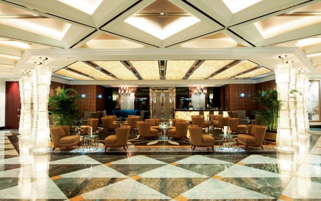 L'Arc Macau