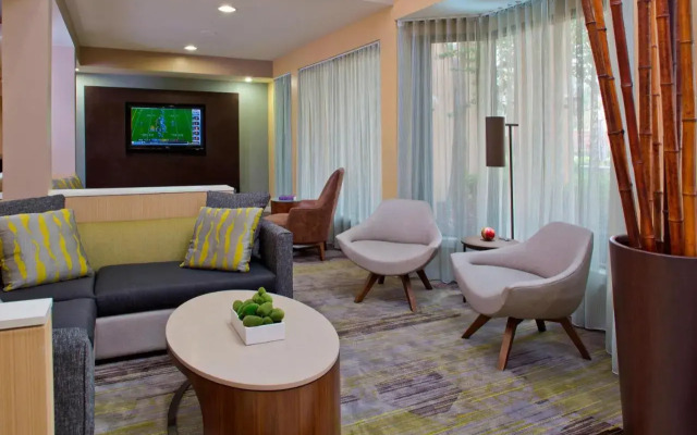 Courtyard by Marriott Orlando International Dr / Conv Cntr