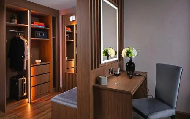 Carlton Hotel Dublin Airport Hotel