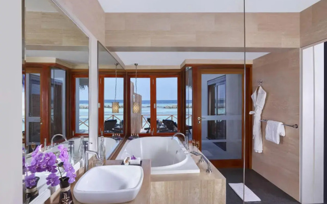 Taj Coral Reef Resort & Spa