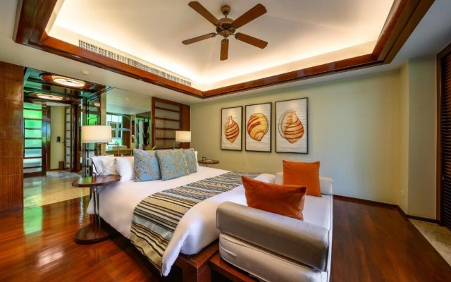 Отель Centara Grand Beach Resort and Villas Krabi