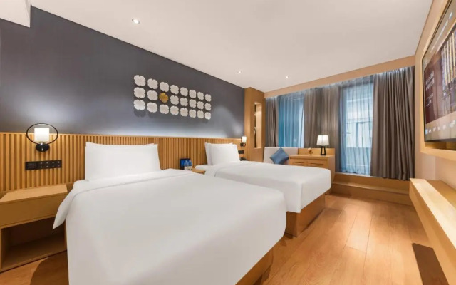 Crystal Orange Hotel (Shanghai Yu Garden)