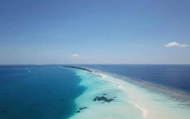 Kite And Dive Village Fenfushi Hotel