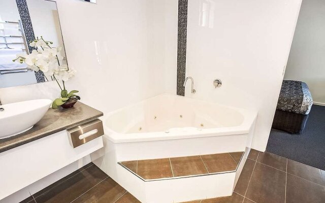 Comfort Inn May Park