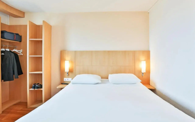 B&B HOTEL Les Sables-d'Olonne Centre Gare