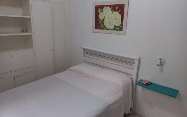 Copacabana apartamento quadra praia