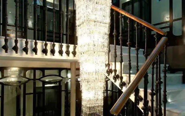 Vincci Palace