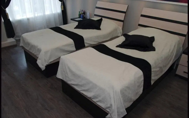 Gostinitsa #1