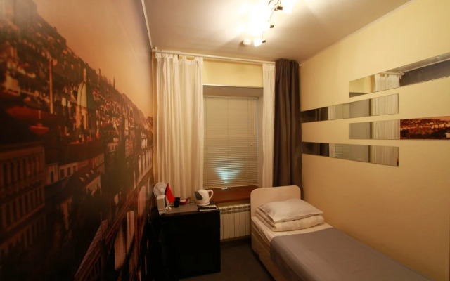 Mini Hotel V na Shherbakovom