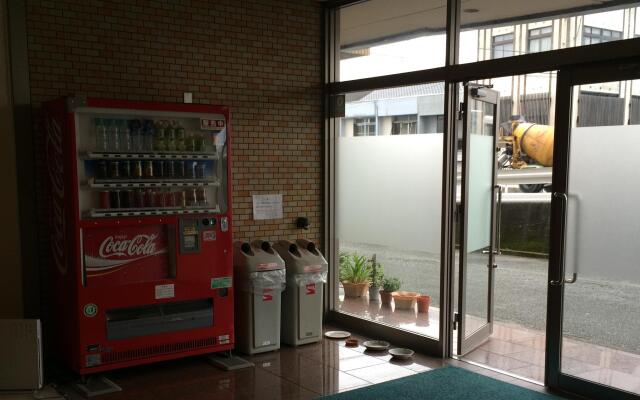 Weekly River Plaza Mansion