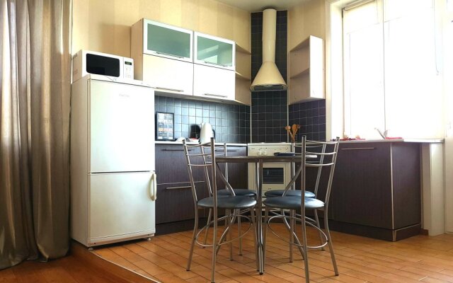 Verhnyaya Naberezhnaya Apartments