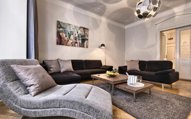 Residence Brehova
