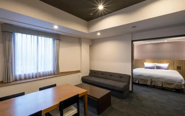 Hundred Stay Tokyo Shinjuku	Hotel