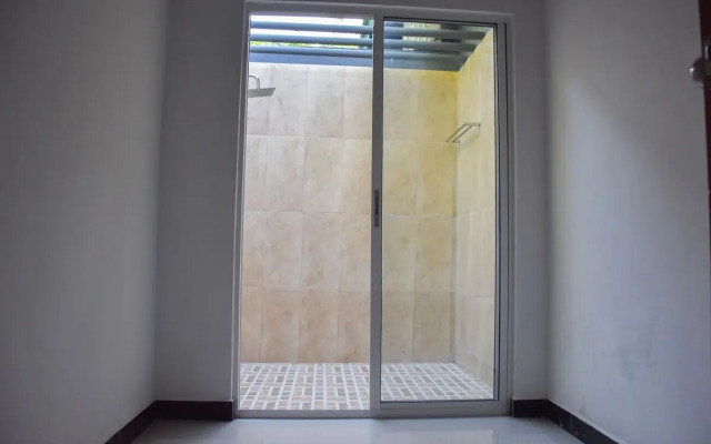 Equator Homestay