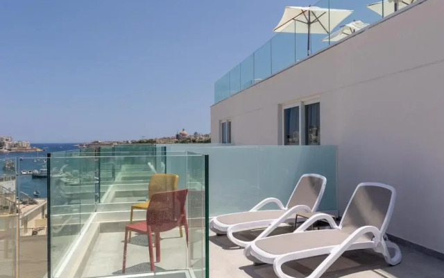 Alavits Hotel by ST Hotels