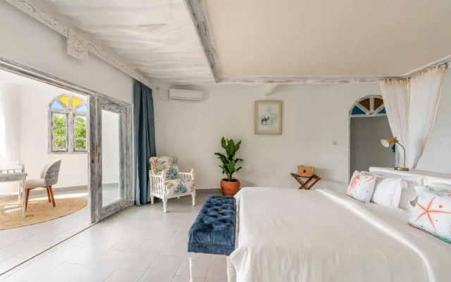 Chale Island Resort