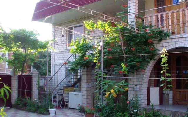 Idilliya Guest House