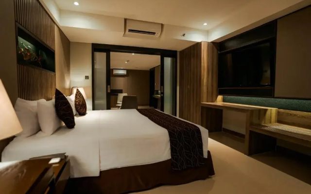 Отель The Nest Hotel Nusa Dua