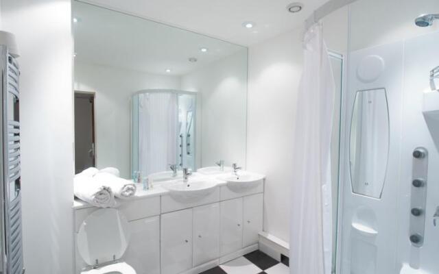 Parr Street Studios  Hotel