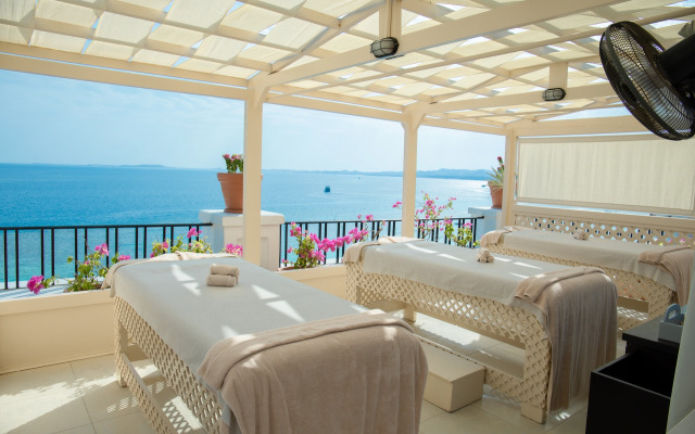 Jaz Fanara Resort & Residence