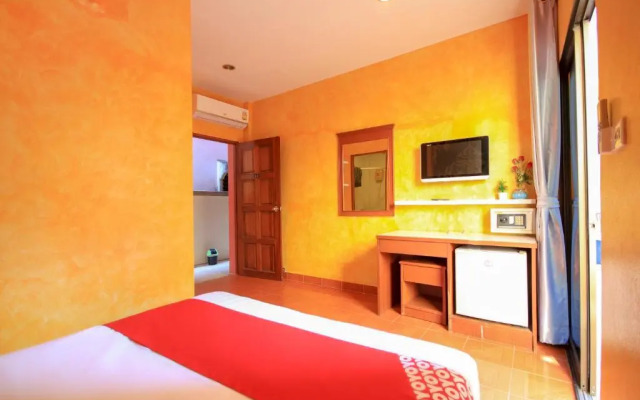 Ban Elephant Blanc Apartment