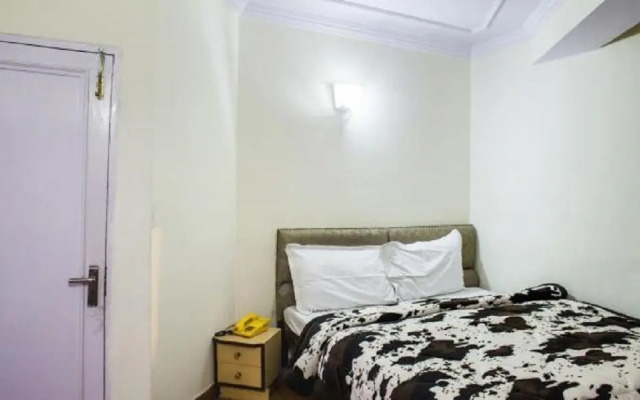 Hotel Himani Premium