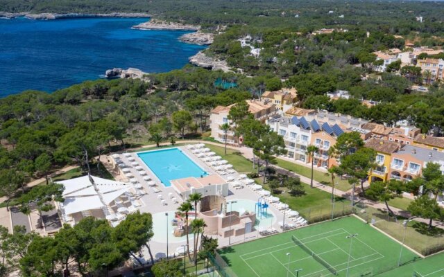 Отель Iberostar Club Cala Barca - All Inclusive