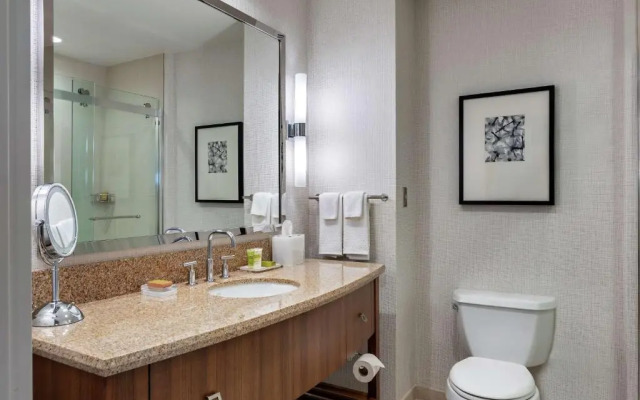 Hilton San Diego Bayfront