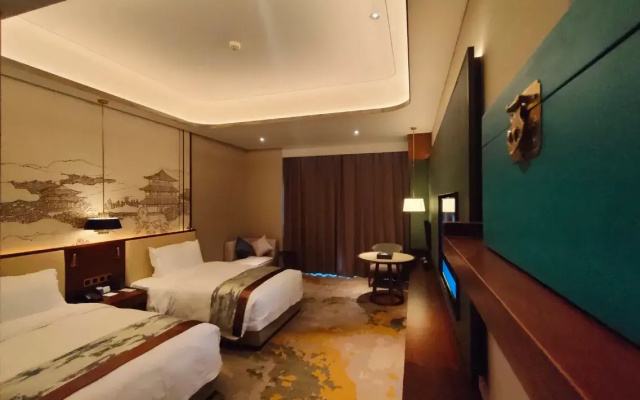 Huajin International Hotel