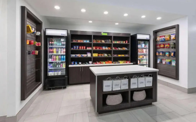 La Quinta Inn & Suites by Wyndham Meridian