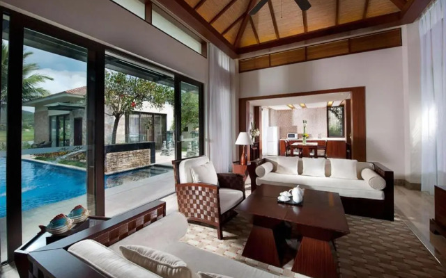 Grand Metropark Villa Resort Sanya Yalong Bay