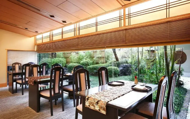 Kyoto Brighton Hotel