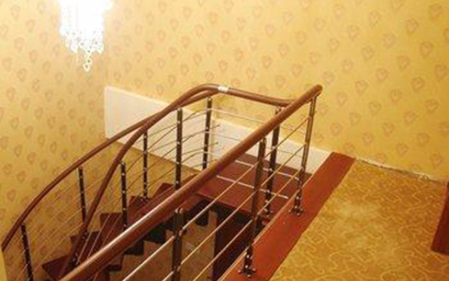 Crown Hotel