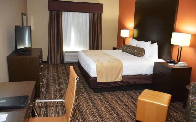Best Western Plus Elmendorf Hotel / San Antonio Hotel