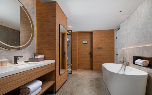 UrCove by HYATT Nanjing South Railway Station