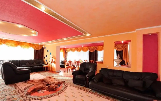 Atelika Crocus Hotel