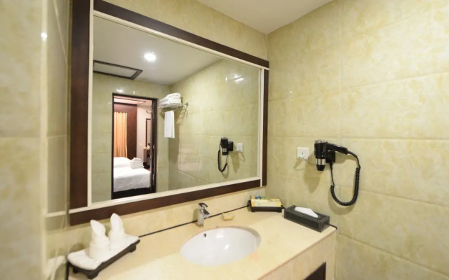Hotel Shwe Gone Daing