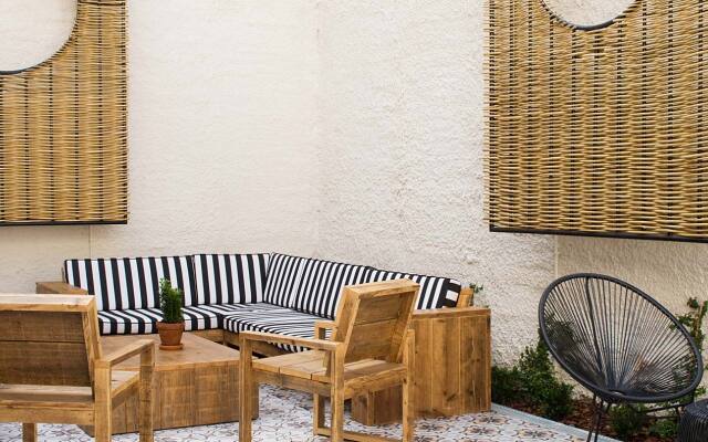 Hotel Praktik Vinoteca