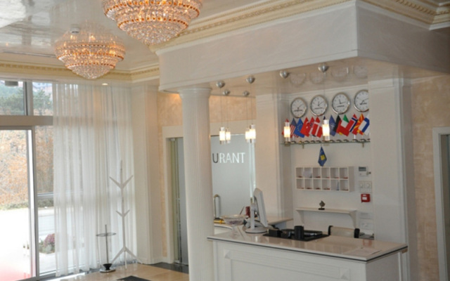 Silver Hotel