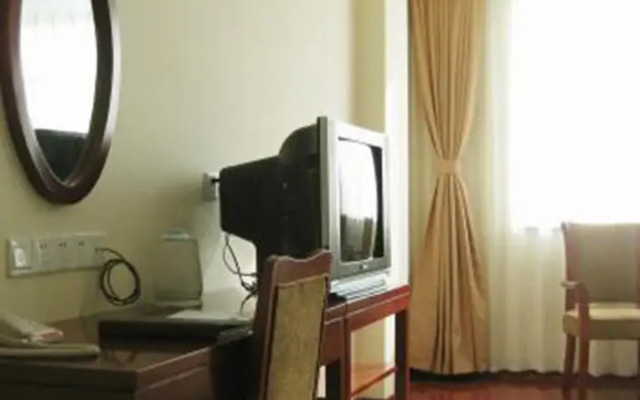 GreenTree Inn Haiyang Sweaters Town Hotel