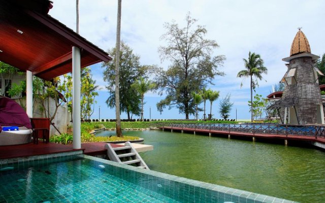 Graceland Khaolak Beach Resort Hotel