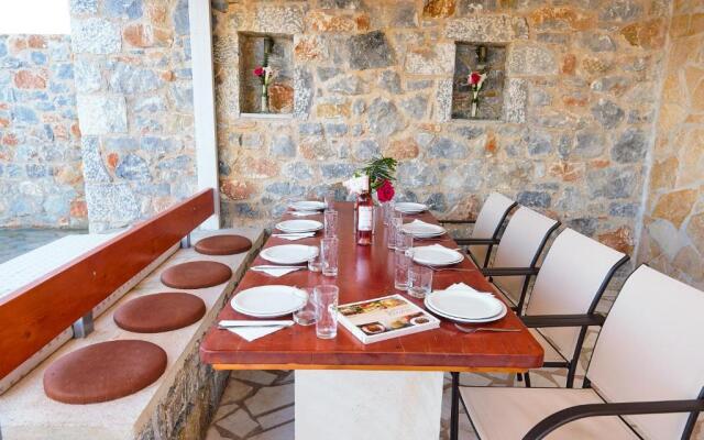 Villa Elia