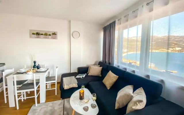 Four Views Apartments