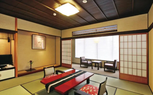 Kanazawa Chaya